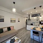 Carina Apartment