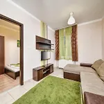 Central Walk Fashionstreet Apartmnts