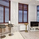 Central Walk Fashionstreet Apartmnts