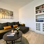 Citylink Nest Budapest - Free Garage & Metro Access