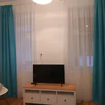 Howlit Home