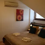 Le Rose Hotel