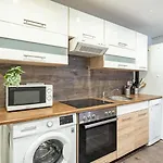 Cityscape Budget Apartments Szoevetseg 5