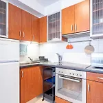 Central - Cozy Air Conditioned Studio