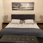 Rustic Apartman