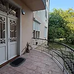 Rom Apartman