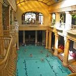 Budapest Central Andrassy Apartment