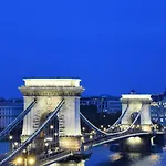 Budapest Central Andrassy Apartment
