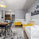 Downtown Apartment House Orange