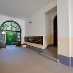 St. King 11 Apartments