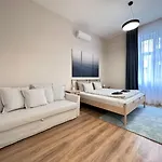 Center Bohemian Design Home With 6Ppl Ac Wifi