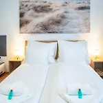 Free Parking Charlie\'S Residence - 2Sep Room, Ac, Fast Wifi, Tv