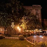 Palace District, Leisurely Nest In Crowded Dwntwn
