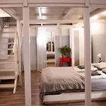 Klau33 Apartment In Party District