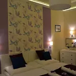 Magnolia Apartment In The Center Of Budapest