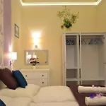 Magnolia Apartment In The Center Of Budapest