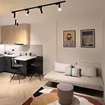 B14 Studio Apartment