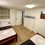 Alexander Guestrooms