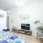 Stylish Broadway Apartment Near Parliament Z30
