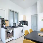 Stylish Broadway Apartment Near Parliament Z30