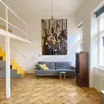 Bright Central Budapest Artist Loft W Terrace