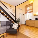 Budavibe Apartman W Ac By Nw