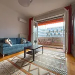 Hero\'S Square Apartment