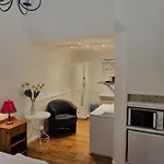 Connection Guesthouse
