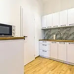 Citysoul Design Apartment With Ac