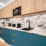 D30 Premium Suite