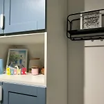 New Studio-Free Parking Evcs
