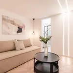 E22 - Boutique Apartments, Best Location By Bqa