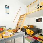 Bakats Square Premium Apartment With Ac