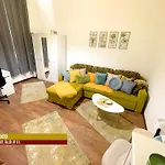 Little Americas Sacramento Apartment