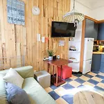 Acacia Hostel