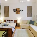 Acacia Hostel