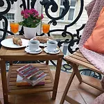 Super Chic Suite With A Private Balcony