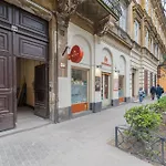 Venus Apartments - Broadway I