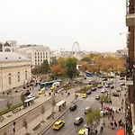 Top City Center Apartment!