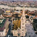 E41 - Trendy Boutique Apartments - Prime Spot By Bqa
