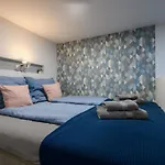 Cozy Vibes A36 By B&Z