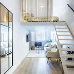 Central - Modern - Superb Style
