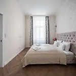 Wesselenyi Elegance