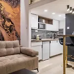 Budapest Best Base Apartment