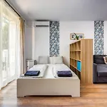 Klauzal 11-202 City Center Apartment