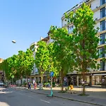 Klauzal 11-202 City Center Apartment
