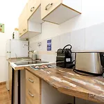 Kolibri Central Apartment