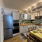 Palota Apartment