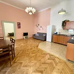 Orza Residence