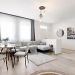 Magnolia Apartment Hotel